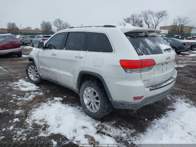 2015 JEEP GRAND CHEROKEE 1C4RJFAG2FC237017 Photo 2