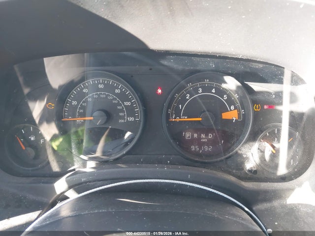 1C4NJDBB0GD637868 Jeep Compass Sport