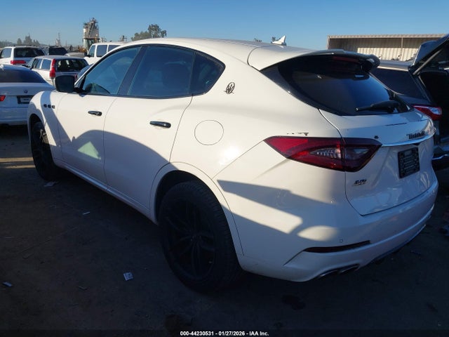 2020 Maserati Levante S მანქანა იყიდება აუქციონზე, vin: ZN661YUA4LX344742, აუქციონის ნომერი: 44230531