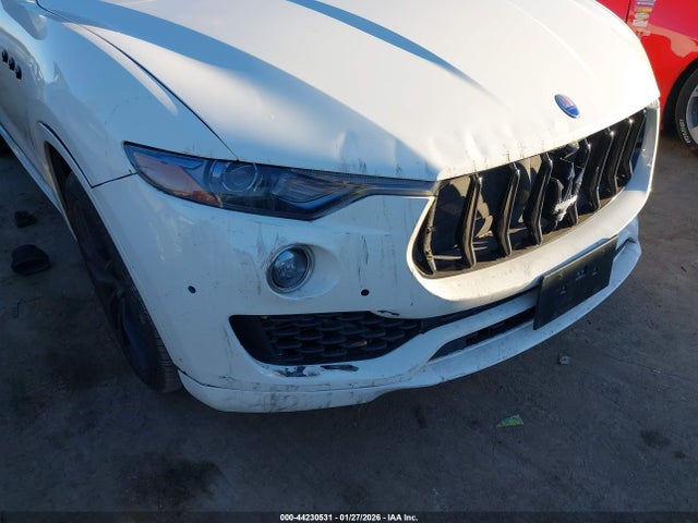 2020 Maserati Levante S მანქანა იყიდება აუქციონზე, vin: ZN661YUA4LX344742, აუქციონის ნომერი: 44230531