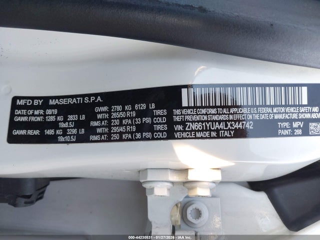 2020 Maserati Levante S მანქანა იყიდება აუქციონზე, vin: ZN661YUA4LX344742, აუქციონის ნომერი: 44230531