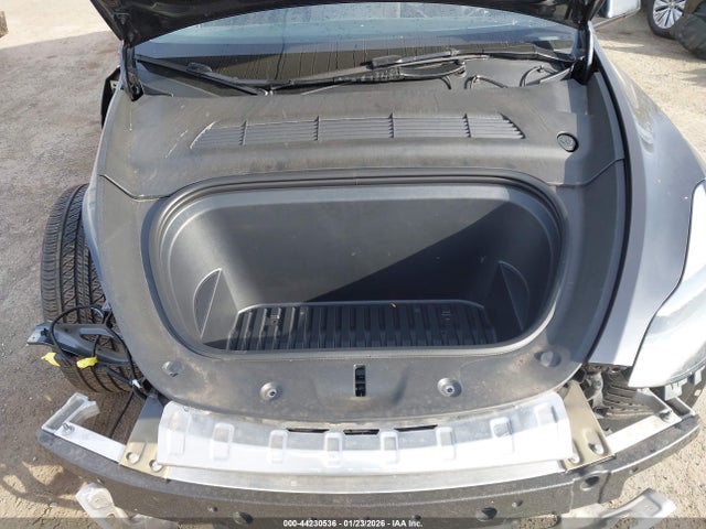 2024 TESLA MODEL Y 7SAYGDEE0RF083795 Photo 9