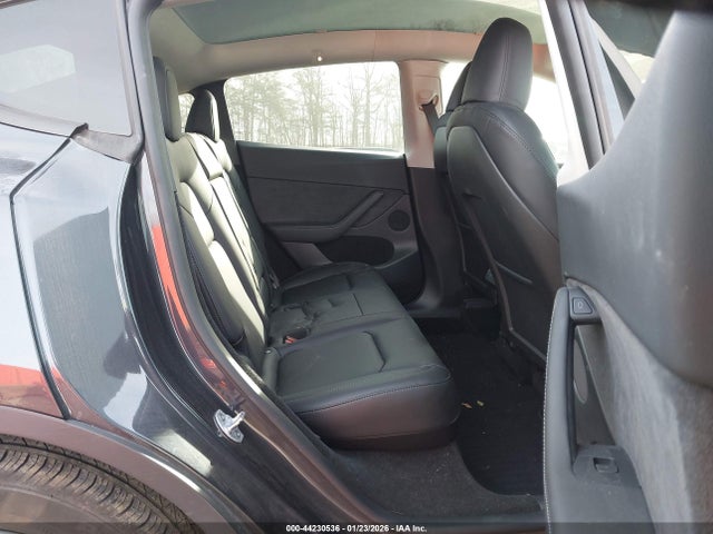 2024 TESLA MODEL Y 7SAYGDEE0RF083795 Photo 7