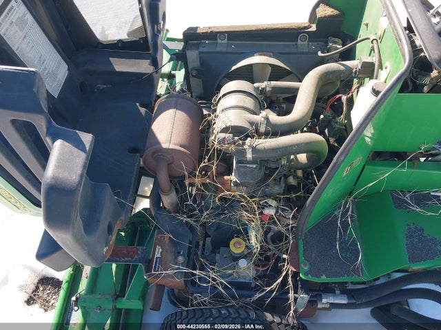 2010 John Deere Trim Mower მანქანა იყიდება აუქციონზე, vin: TC2653T020117, აუქციონის ნომერი: 44230555