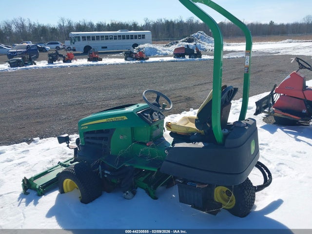 2010 John Deere Trim Mower მანქანა იყიდება აუქციონზე, vin: TC2653T020117, აუქციონის ნომერი: 44230555
