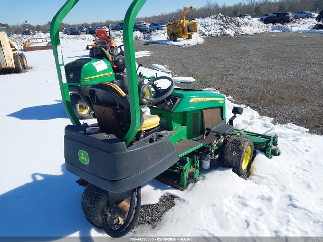 2010 John Deere Trim Mower მანქანა იყიდება აუქციონზე, vin: TC2653T020117, აუქციონის ნომერი: 44230555