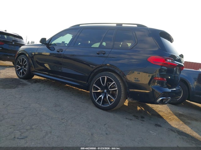 5UXCW2C58KL082932 BMW X7 Xdrive40i