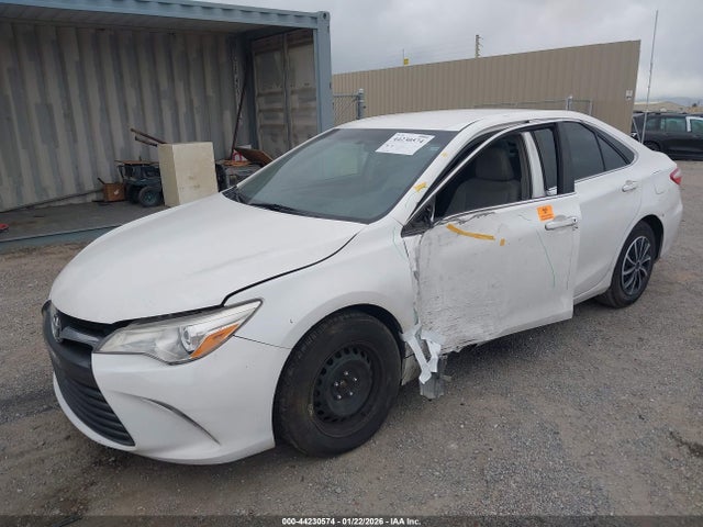 4T1BF1FK9HU371079 Toyota CAMRY LE