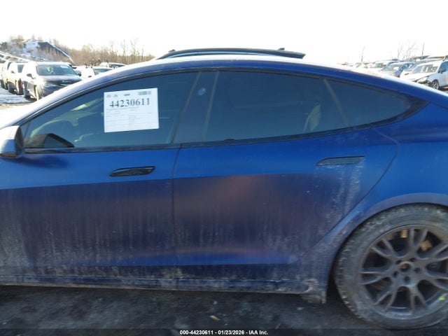 44230611 :رقم المزاد ، 5YJSA1E59NF467636 vin ، 2022 Tesla Model S Dual Motor All-wheel Drive مزاد بيع
