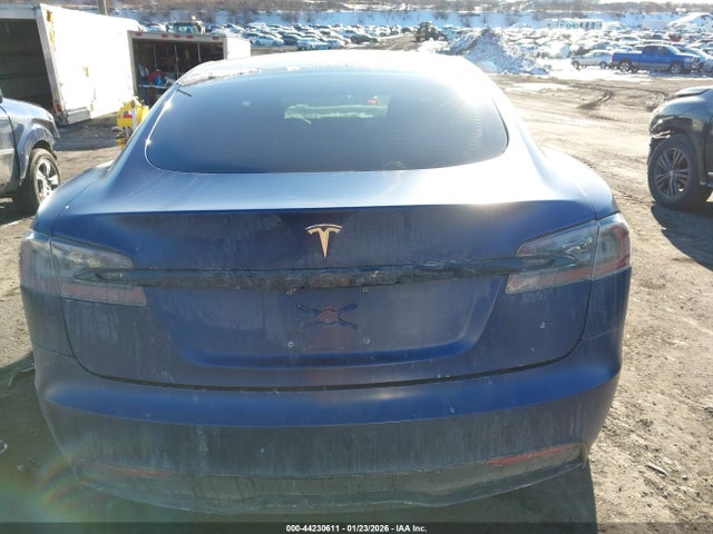 44230611 :رقم المزاد ، 5YJSA1E59NF467636 vin ، 2022 Tesla Model S Dual Motor All-wheel Drive مزاد بيع