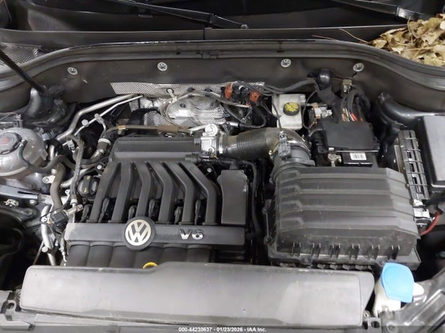2019 VOLKSWAGEN ATLAS 1V2GR2CAXKC601338 Photo 9