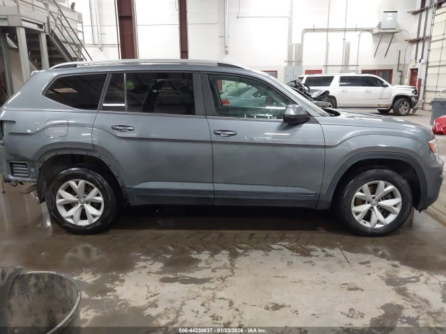 2019 Volkswagen Atlas 3.6l V6 S მანქანა იყიდება აუქციონზე, vin: 1V2GR2CAXKC601338, აუქციონის ნომერი: 44230637