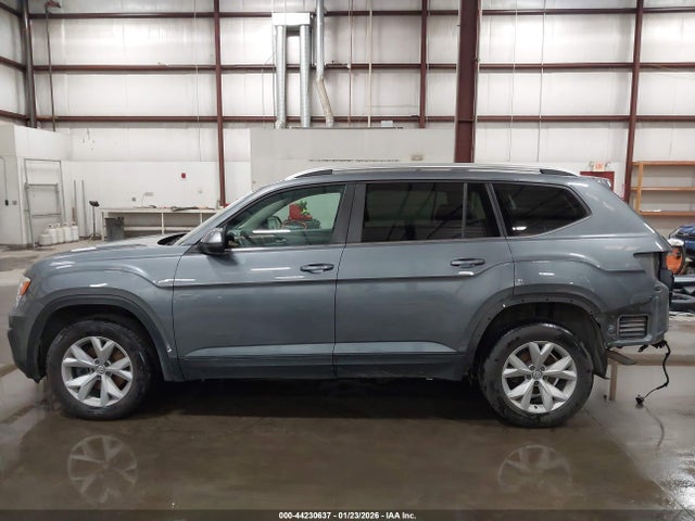 2019 Volkswagen Atlas 3.6l V6 S მანქანა იყიდება აუქციონზე, vin: 1V2GR2CAXKC601338, აუქციონის ნომერი: 44230637