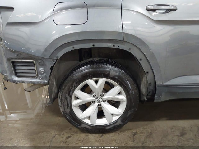 2019 Volkswagen Atlas 3.6l V6 S მანქანა იყიდება აუქციონზე, vin: 1V2GR2CAXKC601338, აუქციონის ნომერი: 44230637