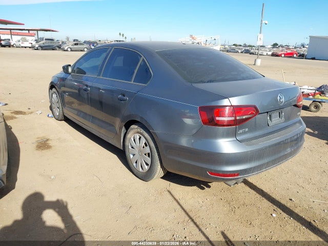 3VW167AJ4GM302639 Volkswagen Jetta 1.4t S