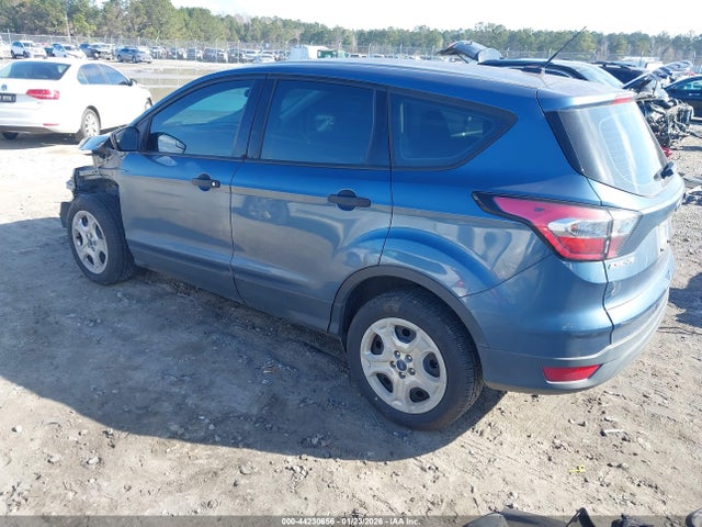 1FMCU0F79JUA27497 Ford ESCAPE S