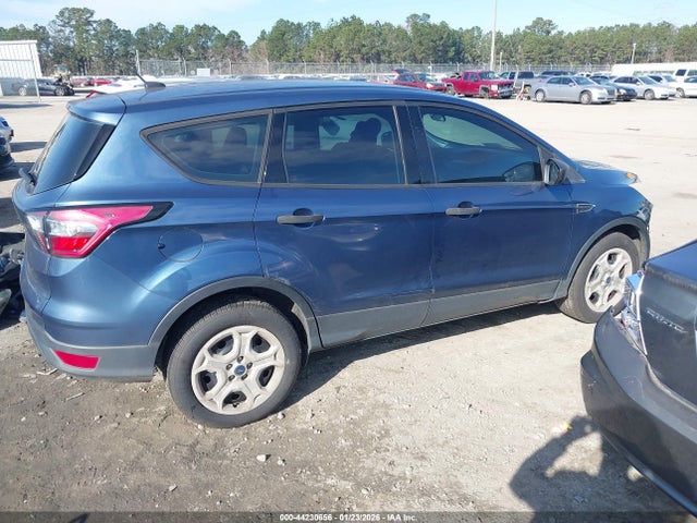 1FMCU0F79JUA27497 Ford ESCAPE S