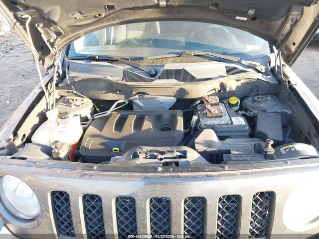 Продаж на аукціоні авто 2015 Jeep Patriot Latitude, vin: 1C4NJRFB4FD176485, номер лоту: 44230659