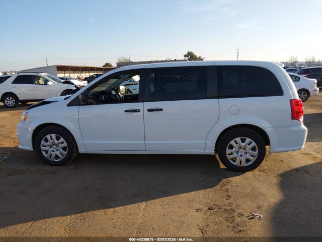 2C4RDGBG6KR501403 Dodge Grand Caravan Se