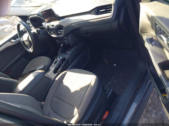 1FMCU0G6XMUA04692 Ford ESCAPE SE