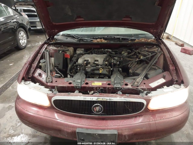44230708 :رقم المزاد ، 2G4WY55J2Y1311927 vin ، 2000 Buick Century Limited مزاد بيع