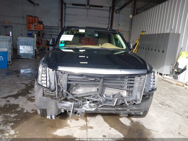 Aukcja sprzedaży 2015 Cadillac Escalade Platinum, vin: 1GYS4PKJ7FR588117, numer aukcji: 44230716