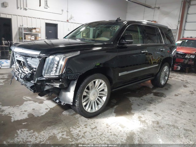 Aukcja sprzedaży 2015 Cadillac Escalade Platinum, vin: 1GYS4PKJ7FR588117, numer aukcji: 44230716