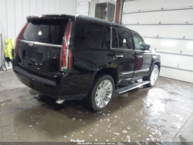 Aukcja sprzedaży 2015 Cadillac Escalade Platinum, vin: 1GYS4PKJ7FR588117, numer aukcji: 44230716