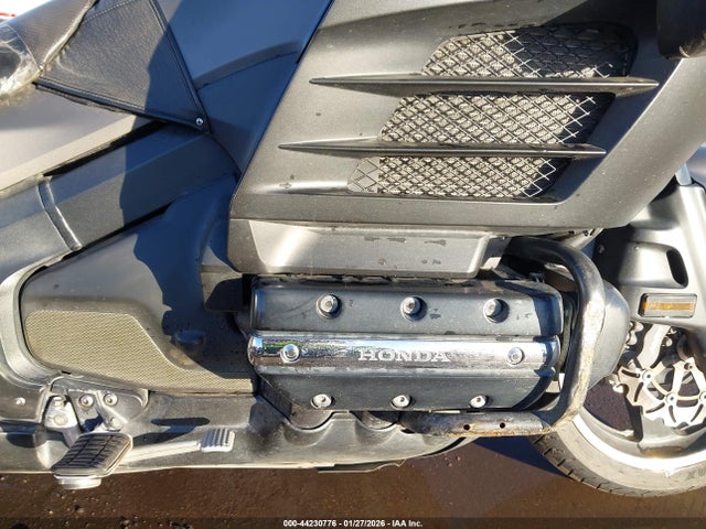 JH2SC684XFK200611 Honda Gl1800 B