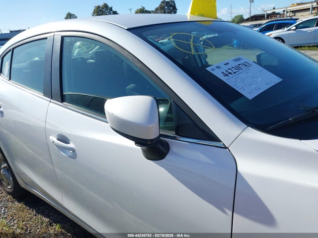 3MZBM1V7XFM229037 Mazda Mazda3 I Touring