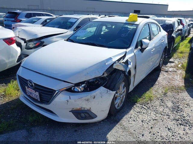 3MZBM1V7XFM229037 Mazda Mazda3 I Touring