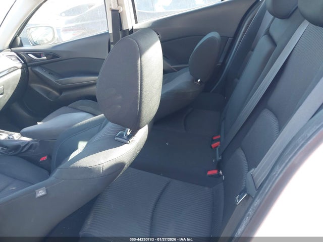 3MZBM1V7XFM229037 Mazda Mazda3 I Touring