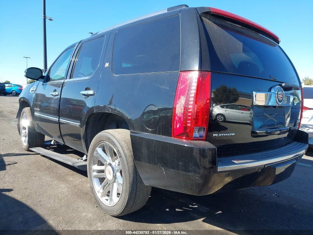 2013 CADILLAC ESCALADE HYBRID 1GYS4FEJ0DR299373 Photo 2