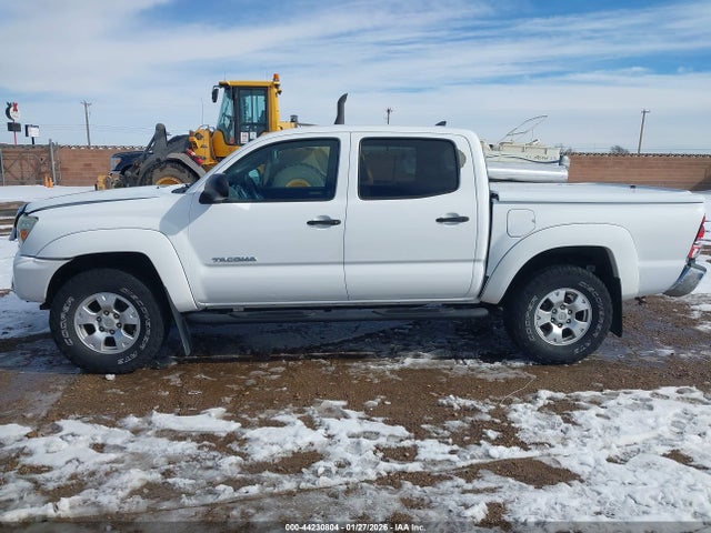 Toyota Tacoma Base V6 2015 5TFLU4EN8FX138429 Image 14