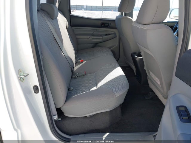Toyota Tacoma Base V6 2015 5TFLU4EN8FX138429 Image 8