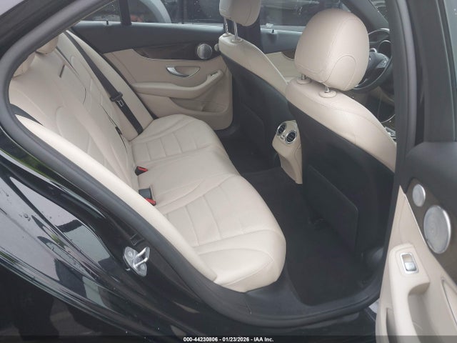 Aukcja sprzedaży 2018 Mercedes-benz C 300, vin: 55SWF4JB4JU280118, numer aukcji: 44230806