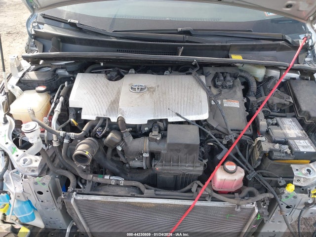 JTDKBRFU2G3506147 Toyota Prius Two