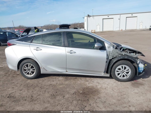 JTDKBRFU2G3506147 Toyota Prius Two