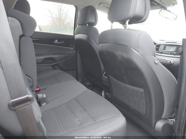 5XYPGDA32GG163764 KIA Sorento 2.4l Lx