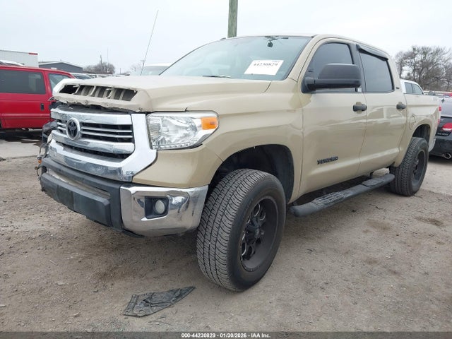 Продажа на аукционе авто 2017 Toyota Tundra Sr5 4.6l V8, vin: 5TFEM5F15HX122234, номер лота: 44230829