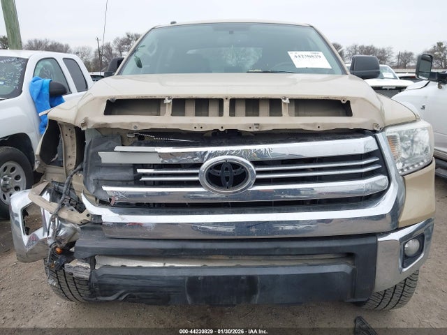 Продажа на аукционе авто 2017 Toyota Tundra Sr5 4.6l V8, vin: 5TFEM5F15HX122234, номер лота: 44230829
