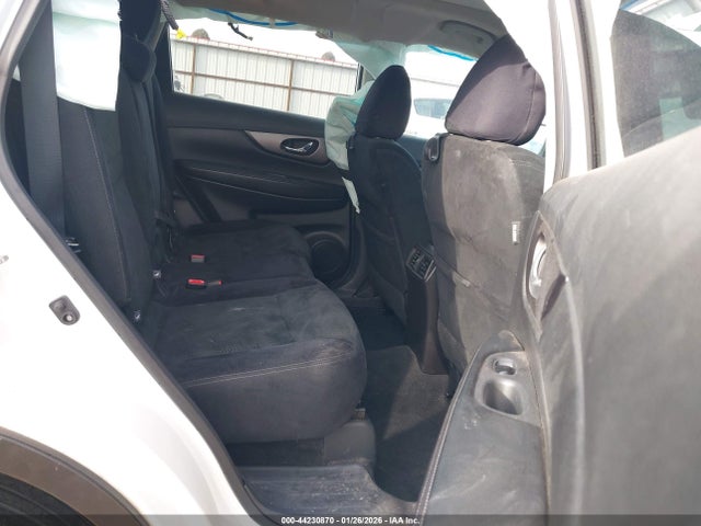 5N1AT2MV6GC826451 Nissan ROGUE SV