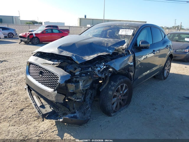 2019 JAGUAR E-PACE SADFJ2FXXK1Z42761 Photo 1