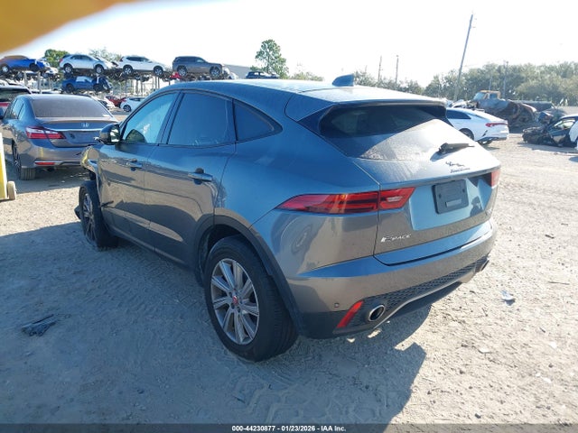 2019 JAGUAR E-PACE SADFJ2FXXK1Z42761 Photo 2