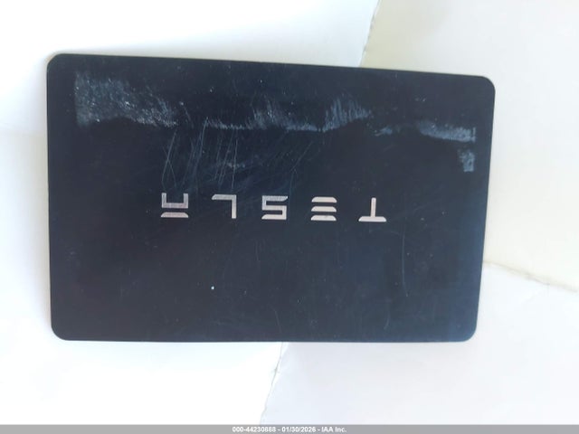 5YJ3E1EB9NF327522 Tesla Model 3 Long Range Dual Motor All-wheel Drive