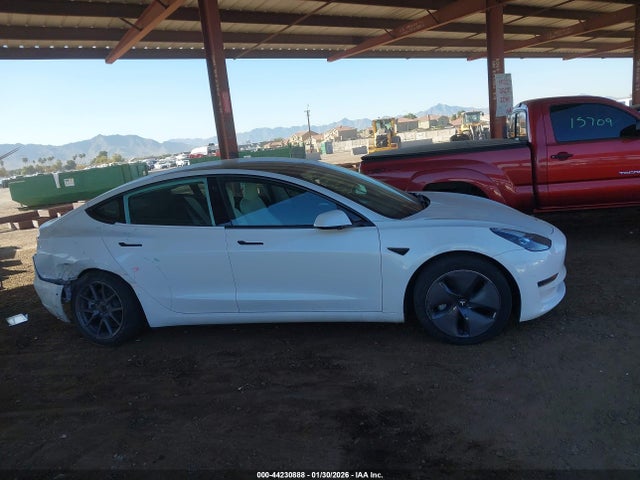 5YJ3E1EB9NF327522 Tesla Model 3 Long Range Dual Motor All-wheel Drive