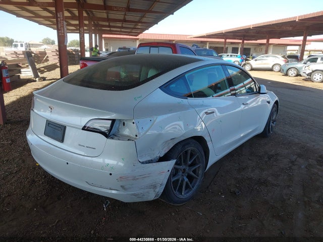 5YJ3E1EB9NF327522 Tesla Model 3 Long Range Dual Motor All-wheel Drive