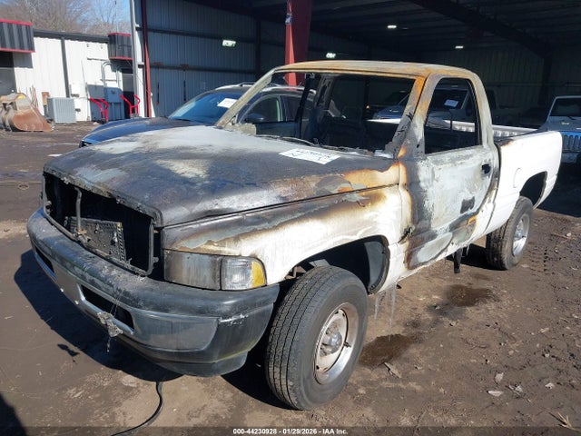 2000 DODGE RAM 1500 1B7HF16Z7YS596026 Photo 1