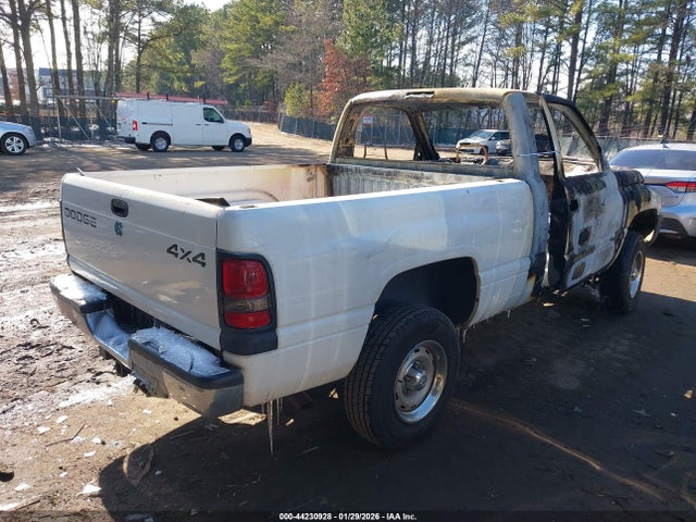 2000 DODGE RAM 1500 1B7HF16Z7YS596026 Photo 3
