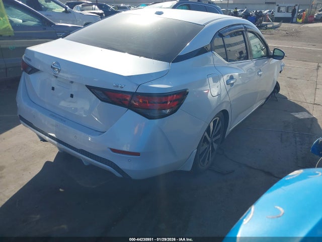 3N1AB8CV1NY256698 Nissan Sentra Sv Xtronic Cvt